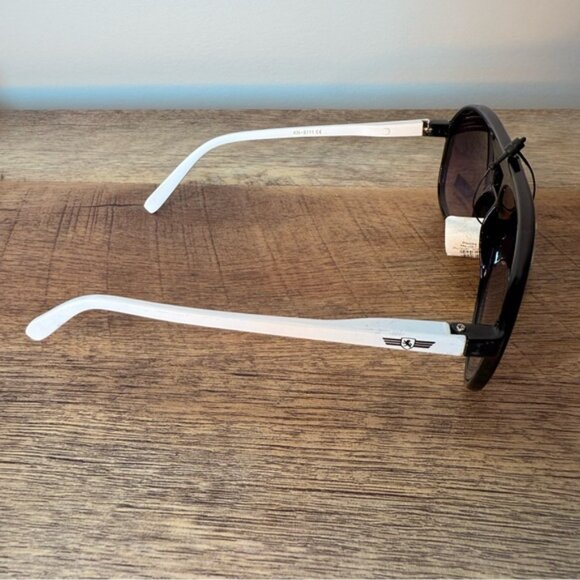 KHAN ELITE COLLECTION NWT Aviator Sunglasses Plastic Frames Black White Classic - Picture 6 of 14